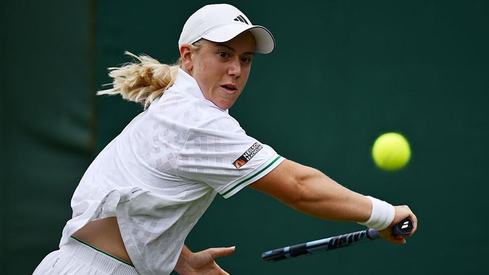 Sonay Kartal in action at Wimbledon