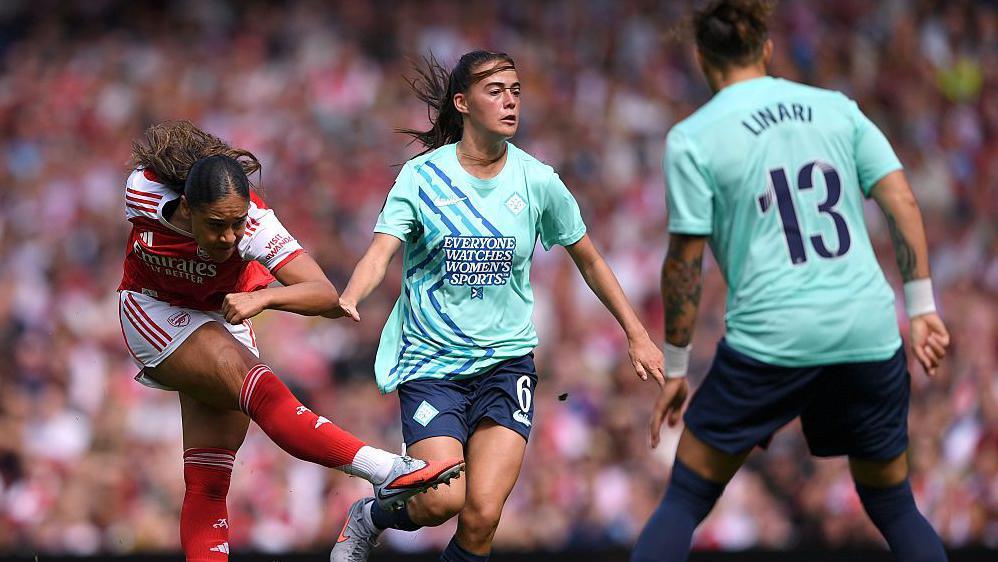 Olivia Smith scores v London City