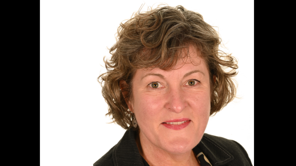Jennifer Davies, Stiùiriche na Slàinte Poblaich aig NHS na Gàidhealtachd