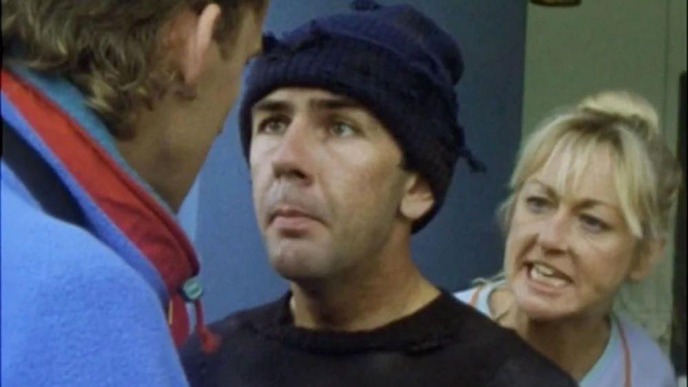 Sian a Yoland Williams yn y gyfres Jabas Jones