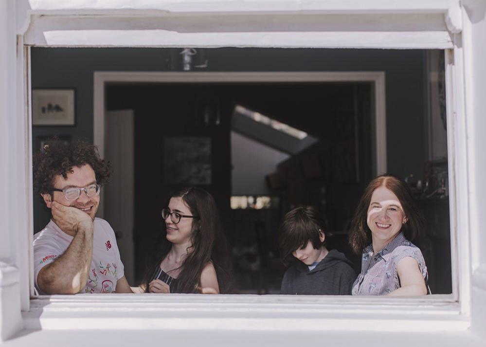 Dan, Lily, Harry and Caroline