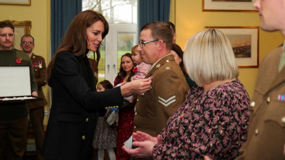 The Princess of Wales meeting service personnel