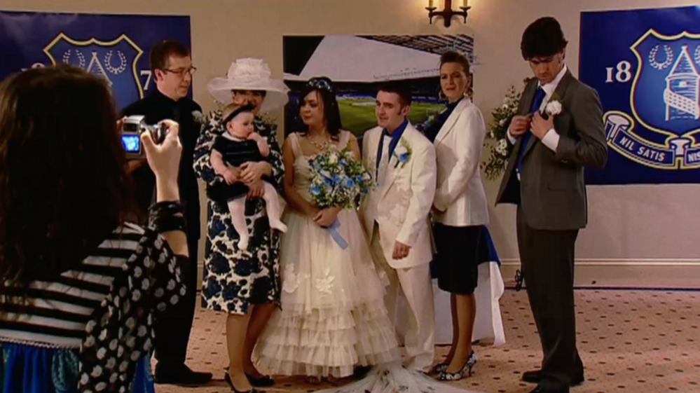 Y briodas yn Goodison Park