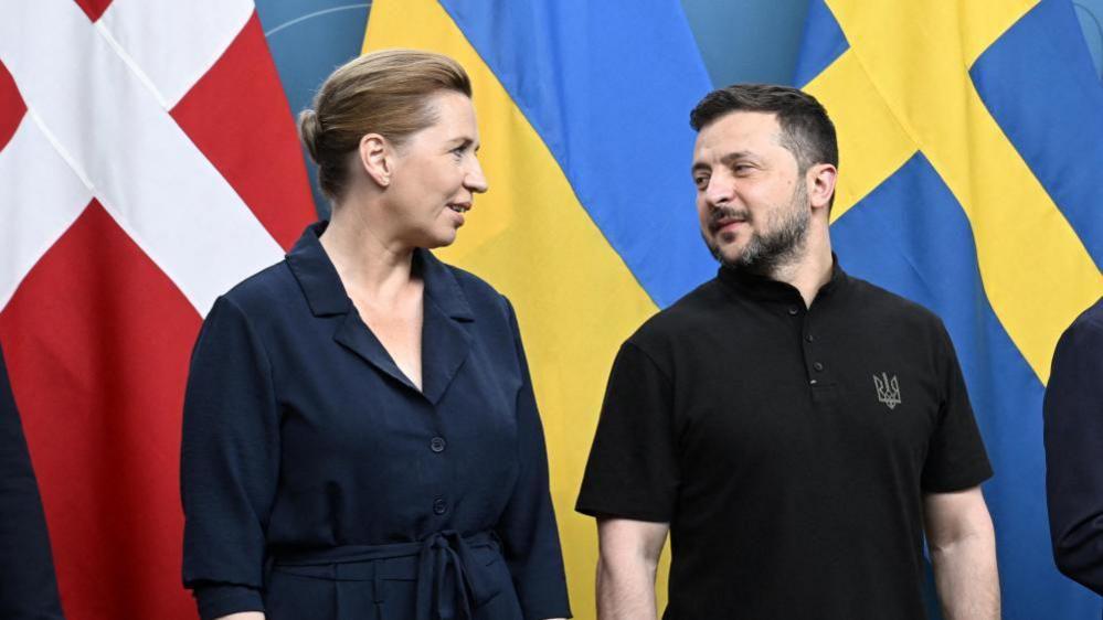 Denmark's Prime Minister Mette Frederiksen with Ukrainian President Volodymyr Zelenskiy