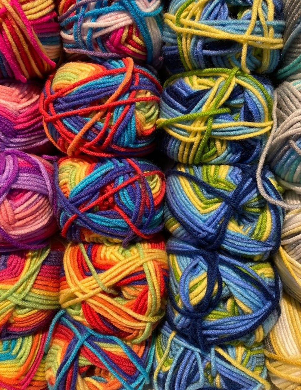 Coloured wool