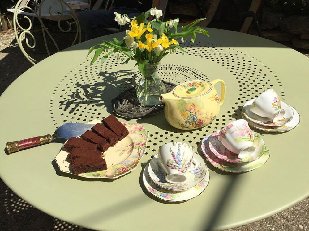 Cakes and tea cups