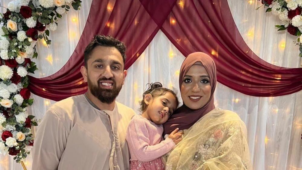 Akeel Nanabawa, his wife Hannaa Vorajee and their daughter Sara Nanabawa