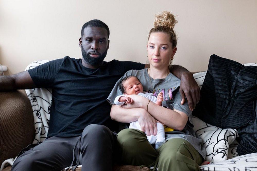 Jaxxon Rowe with his parents