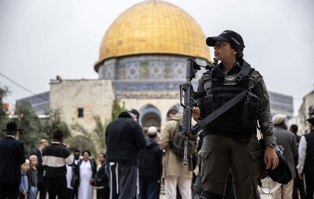 Israeli police outside the Dome of the Rock in Jerusalem, April 11, 2023