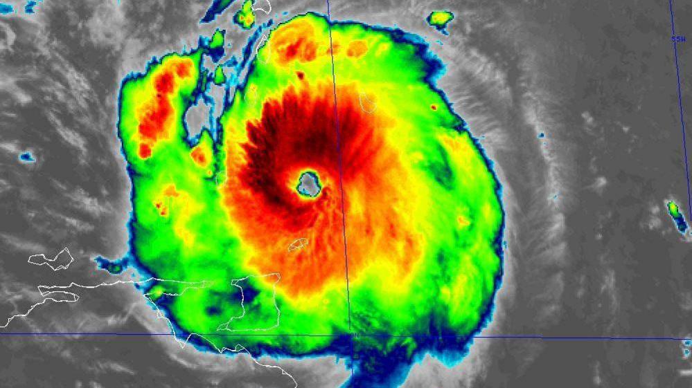 a thermal picture of hurricane Beryl