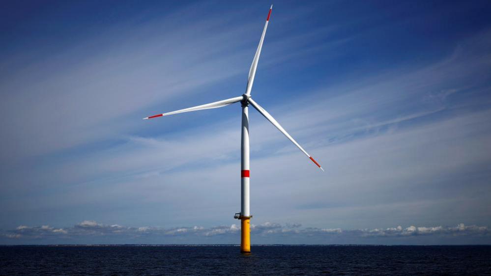 Offshore wind turbine