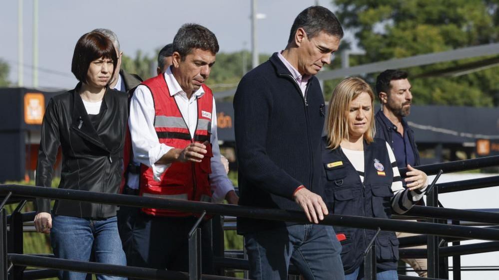 Spanish Government's delegate in Valencia, Pilar Bernabe, President of the Valencian Government Carlos Mazon Guixot, Spanish Prime Minister Pedro Sanchez and Minister of Science, Innovation, and Universities Diana Morant (L) and the (R) visit the the Emergency Coordination Center (CECOPI) inL'Eliana, Valencia, Spain, 31 October 2024