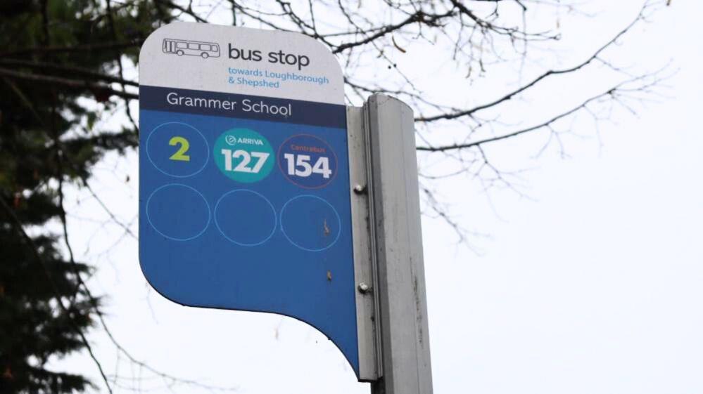 A bus stop in Loughborough which misspells Grammar School as Grammer School.