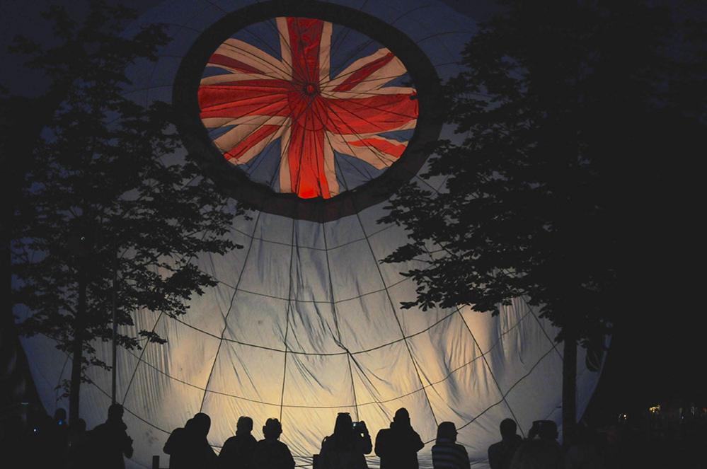 Balloon with a Union Jack flag