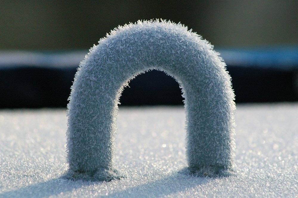 Frost on metal