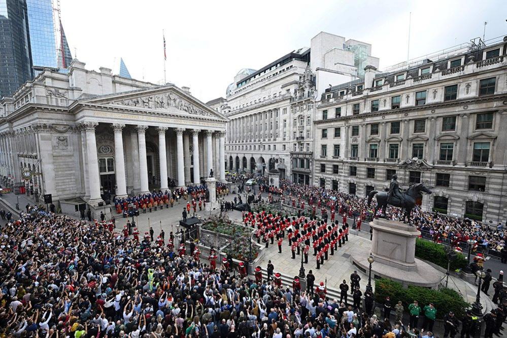 Outside the Royal Exchange