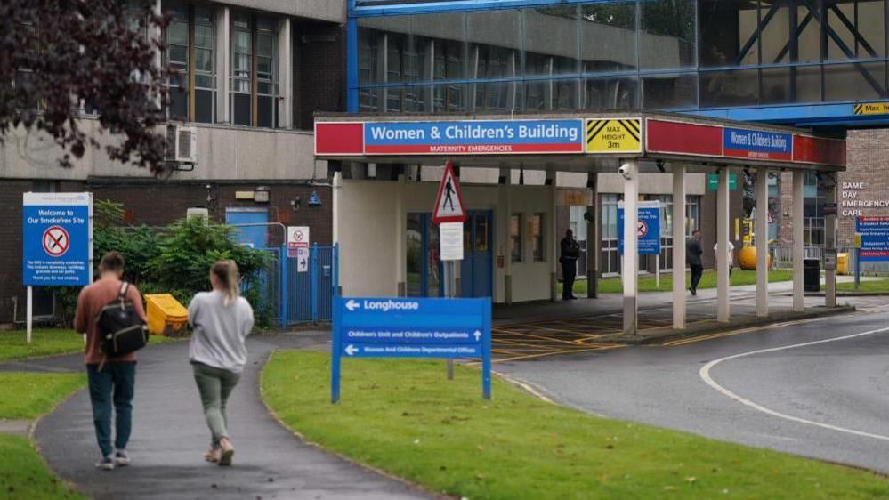 The exterior of the Countess of Chester Hospital 