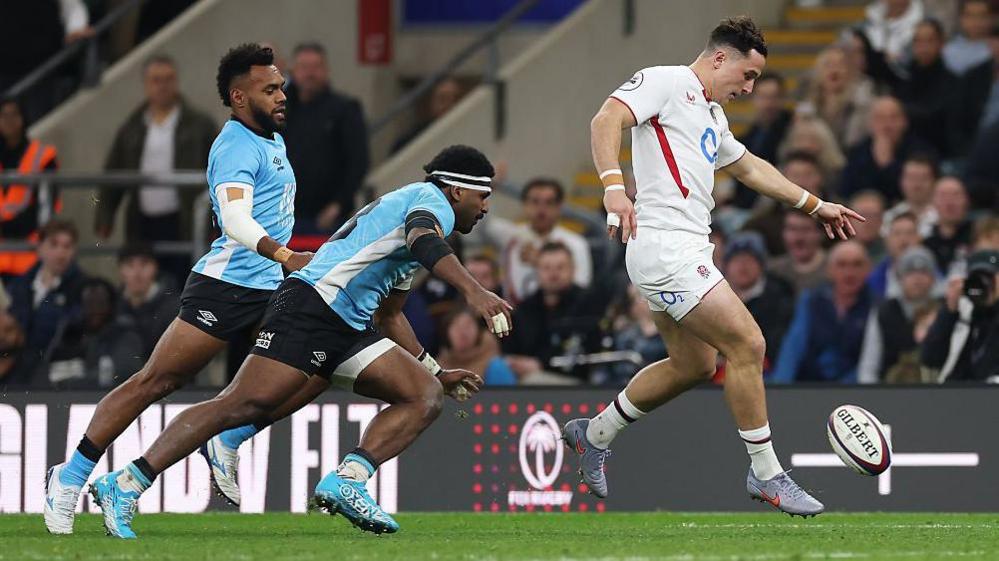 Henry Arundell using great footballing skills to score