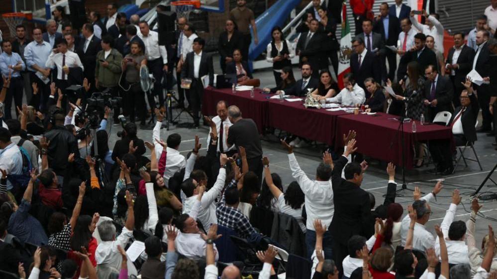 Lawmakers debate a controversial judicial reform proposed by Mexico's President Andres Manuel Lopez Obrador, at the Magdalena Mixhuca Sports Complex, in Mexico City, Mexico September 4, 2024