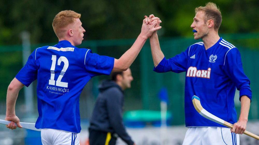 Roddy Dòmhnallach is Grant Irvine