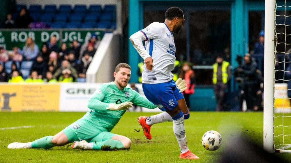 Danilo scores for Rangers against Ross County