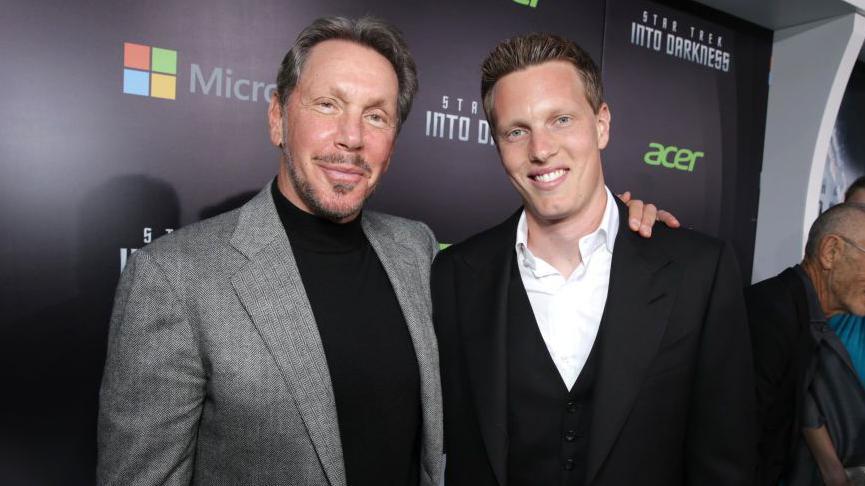 Larry Ellison y su hijo David