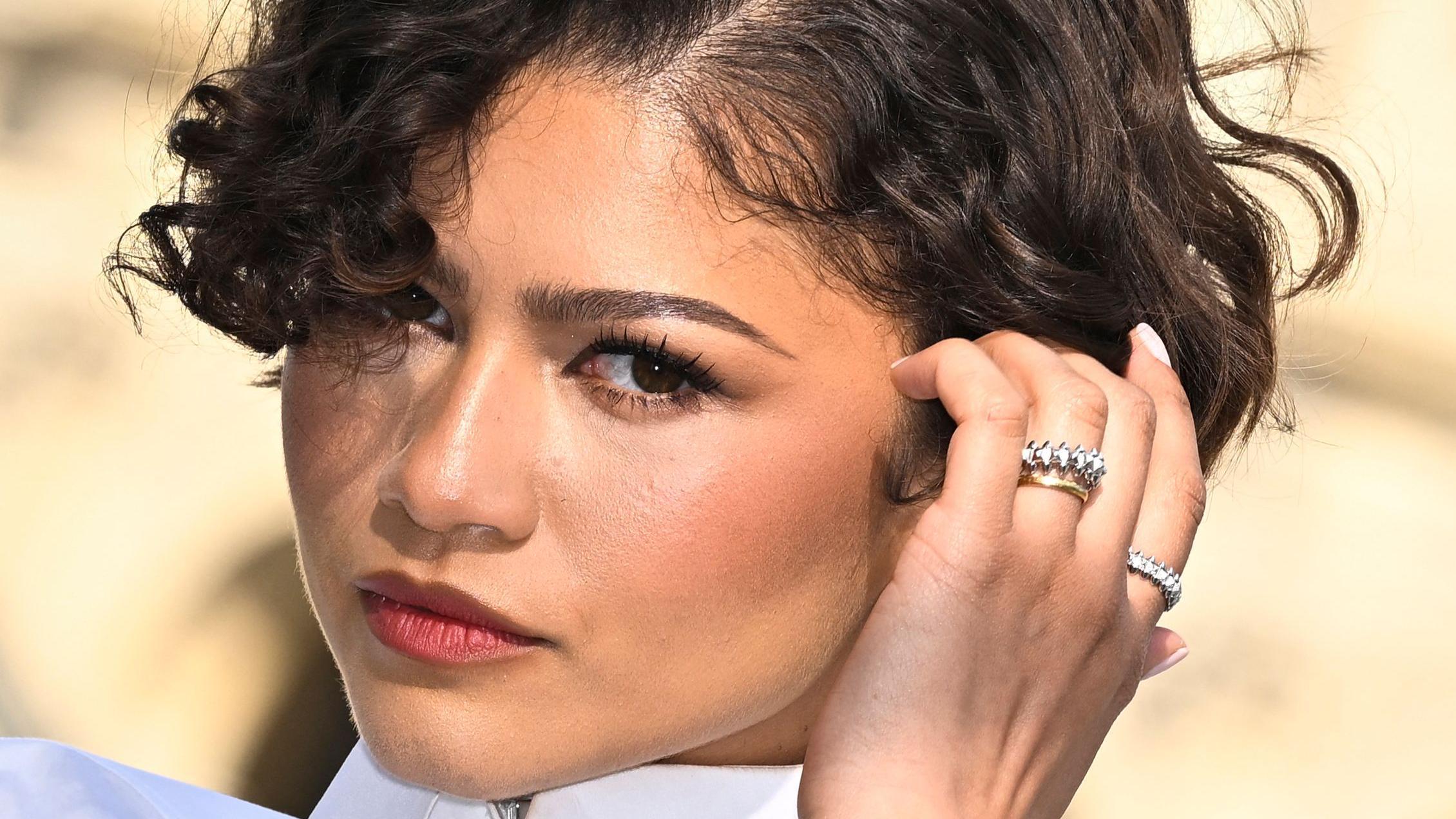 Zendayas ring and Stella McCartneys horses - the sights and trends at Paris Fashion Week