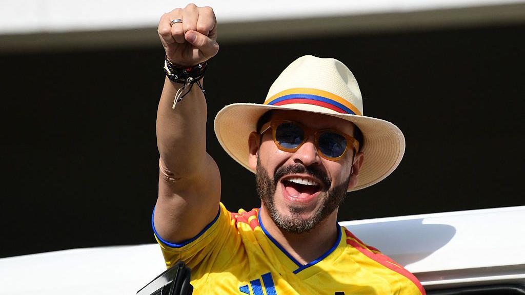 Abelardo de la Espriella, tras votar el domingo 21 de junio. 