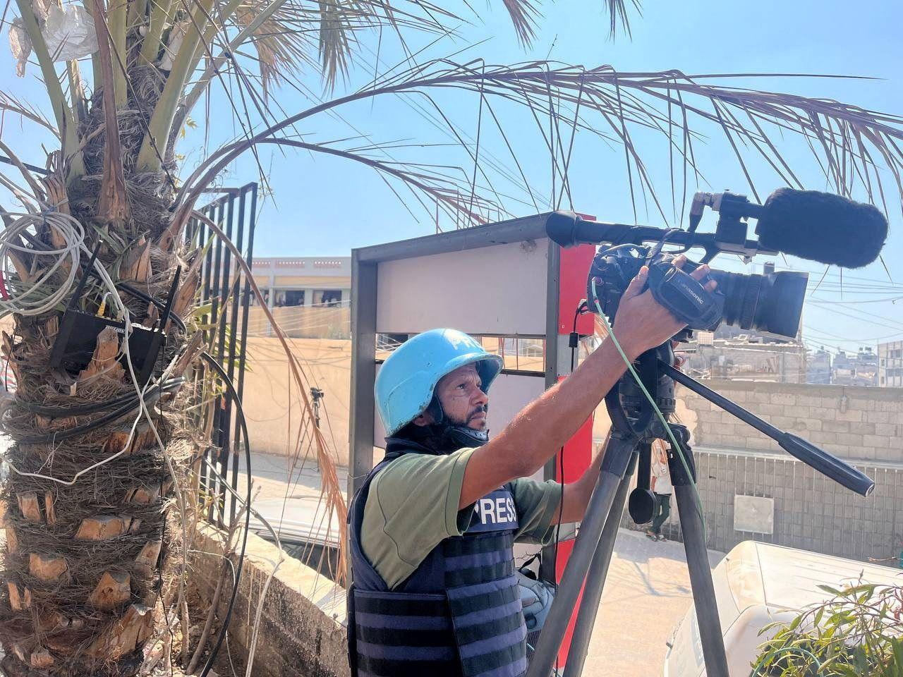 El fotoperiodista de Reuters Hussam al-Masri murió en un ataque aéreo israelí en el Hospital Nasser en Jan Younis.