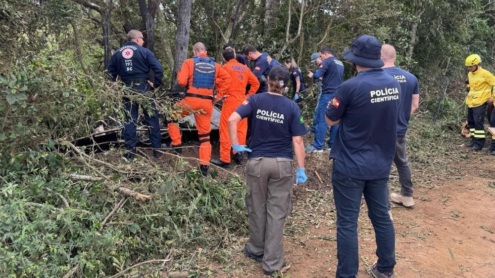 Hot air balloon incident kills eight in Brazil