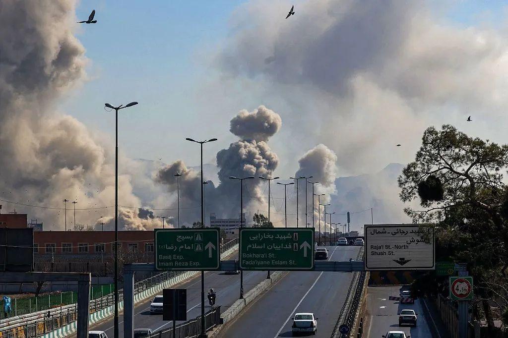 ایران پر حملہ