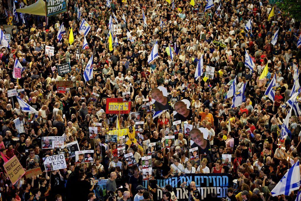 protest protiv rata u Gazi u Tel Avivu