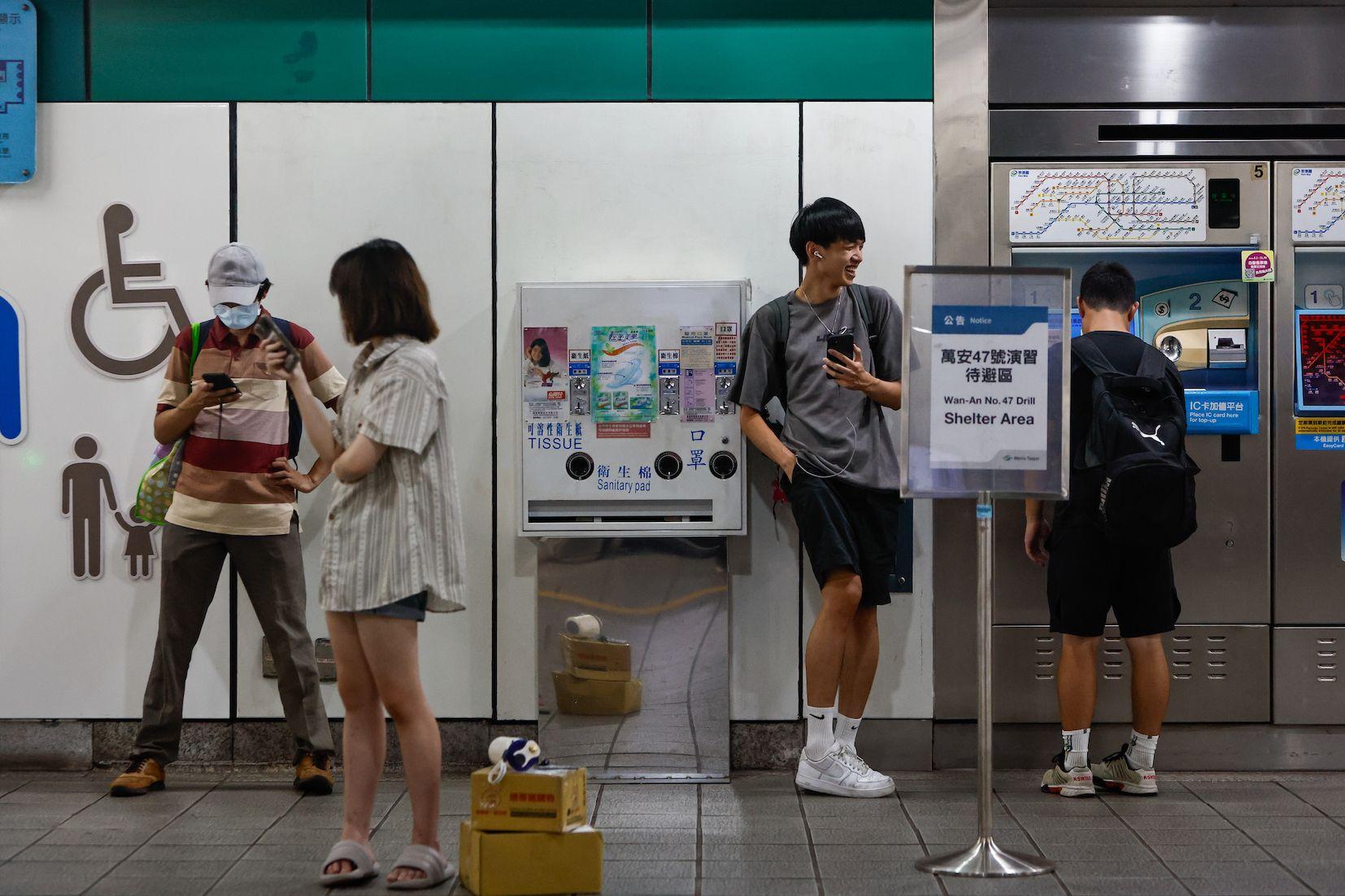 台灣捷運圖片