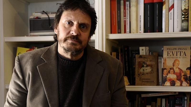  o historiador Felipe Pigna 
