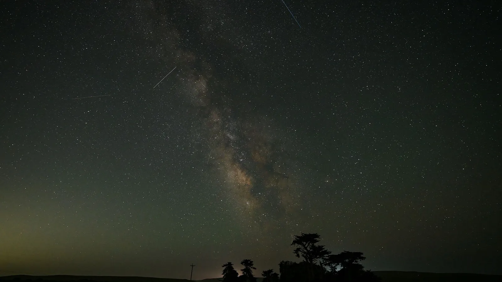 زخات من الشهب