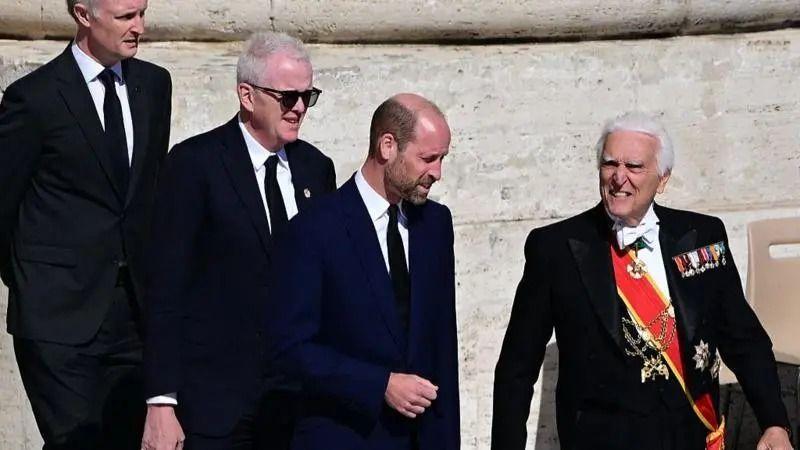 Príncipe William no funeral do papa Francisco