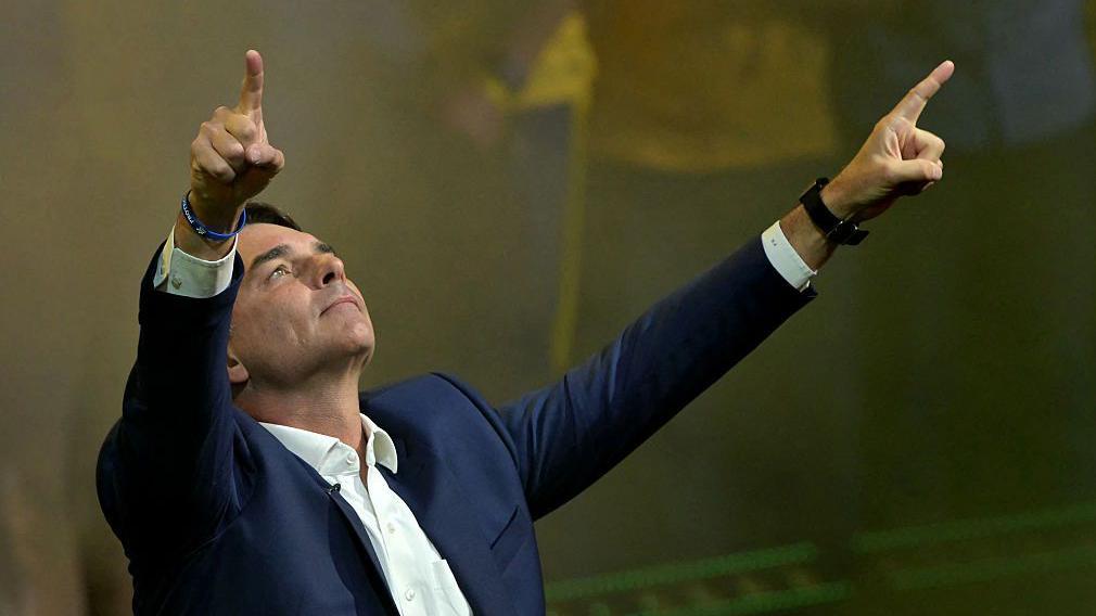 Fl&aacute;vio Bolsonaro