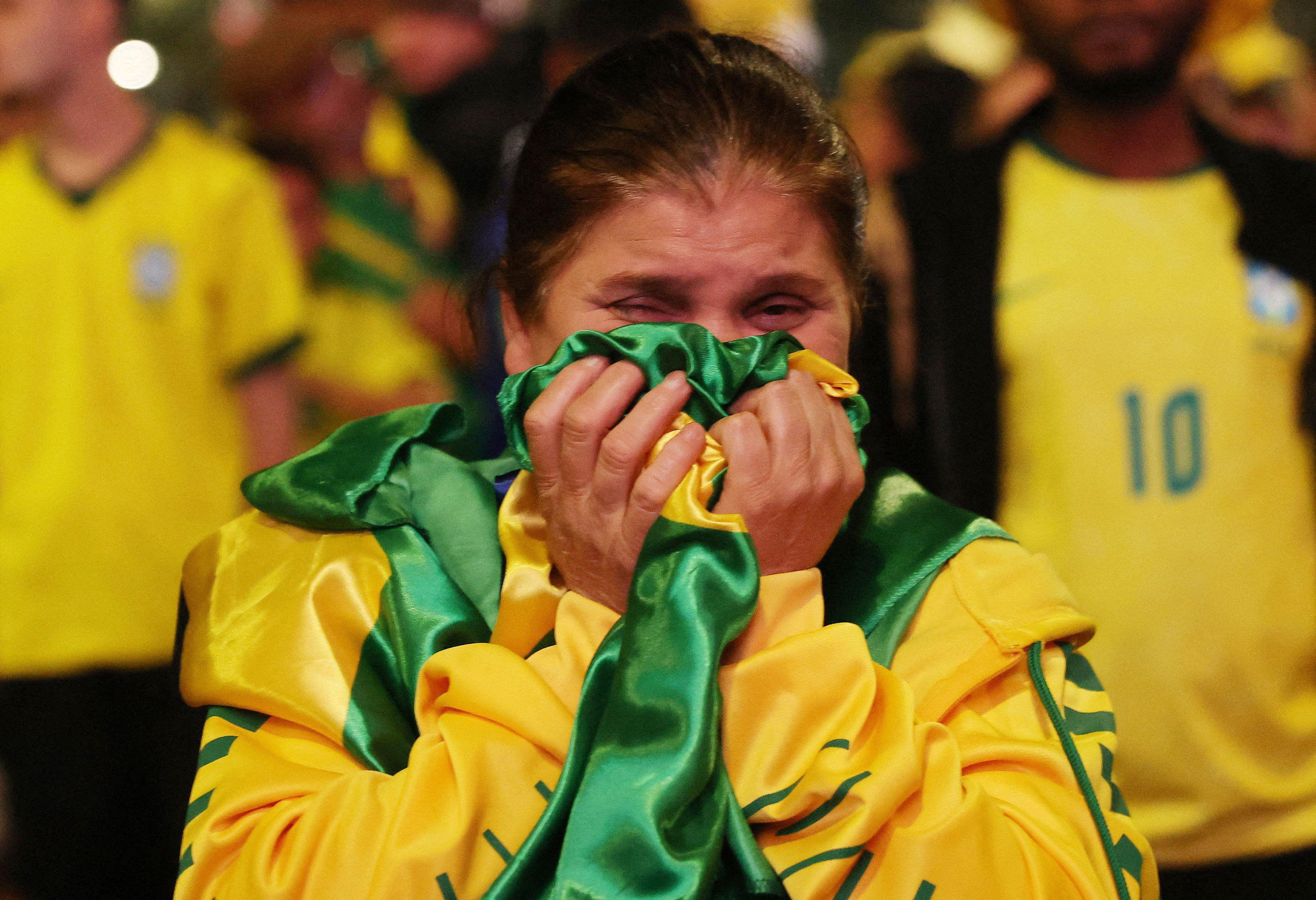 brazil, brazilski navijači, tuga brazilaca