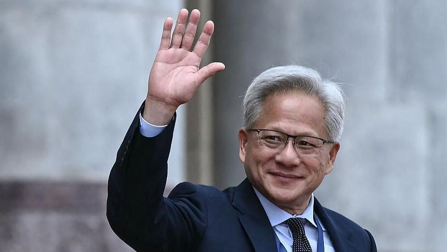 Trump brought top CEOs to Beijing but few big deals emerge