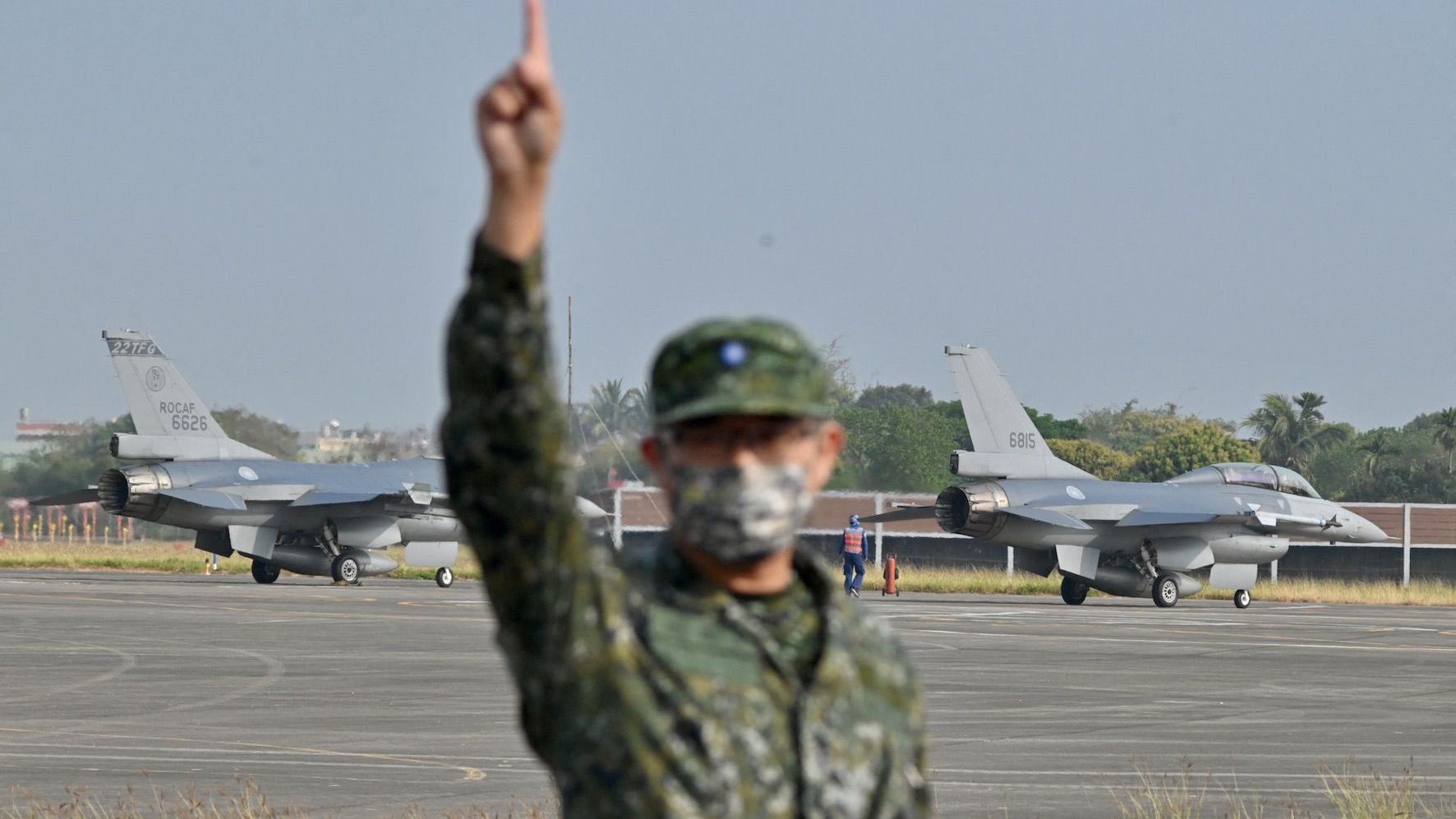 台灣F-16V戰機資料圖片