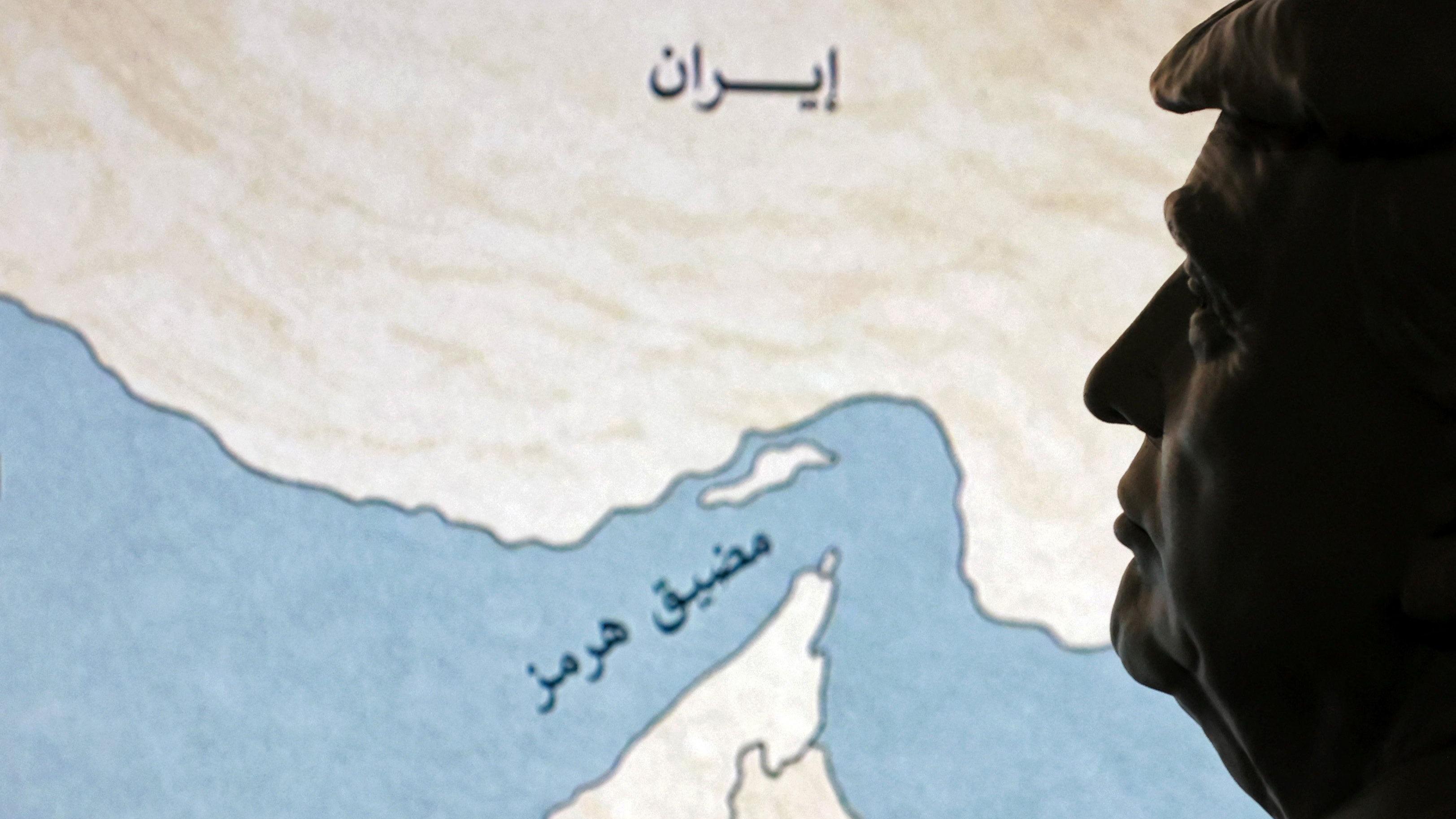 مسؤول أمريكي يعلن سقوط طائرة مقاتلة أمريكية في إيران والبحث عن طاقمها، وترامب واثق من القدرة على إعادة فتح مضيق هرمز 