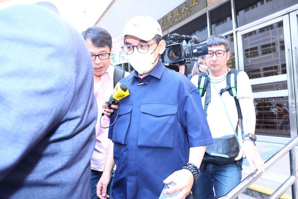 台灣主持人黃子佼因「創意私房」案出席法庭。