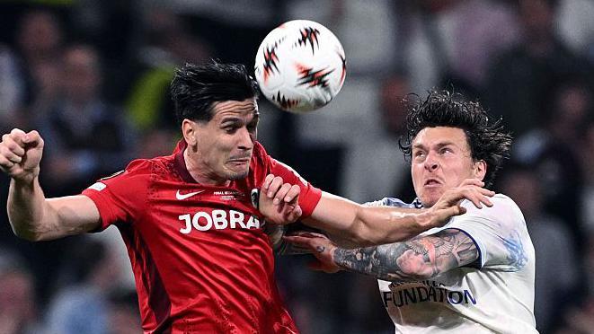 Europa League final: Freiburg go close as Villa bid to end 44-year European wait