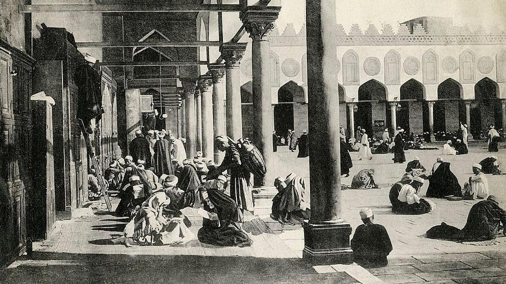 الأزهر: من مسجد الفاطميين إلى جامعة إسلامية عريقة 1 الأزهر