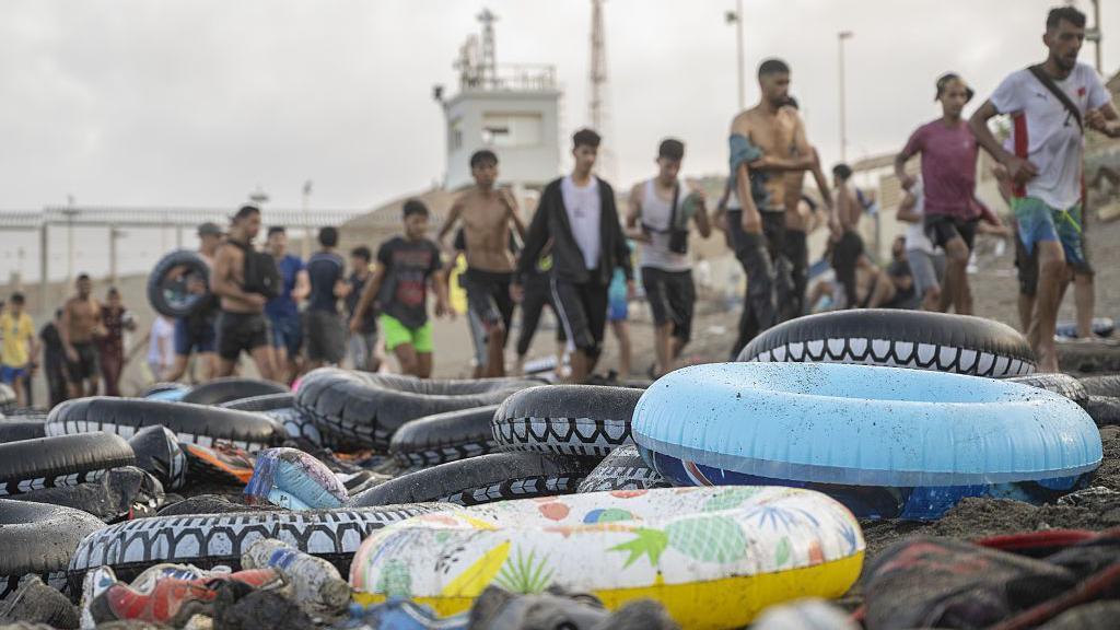 Instagram accounts fuelling Ceuta crisis with paid advice for help to cross