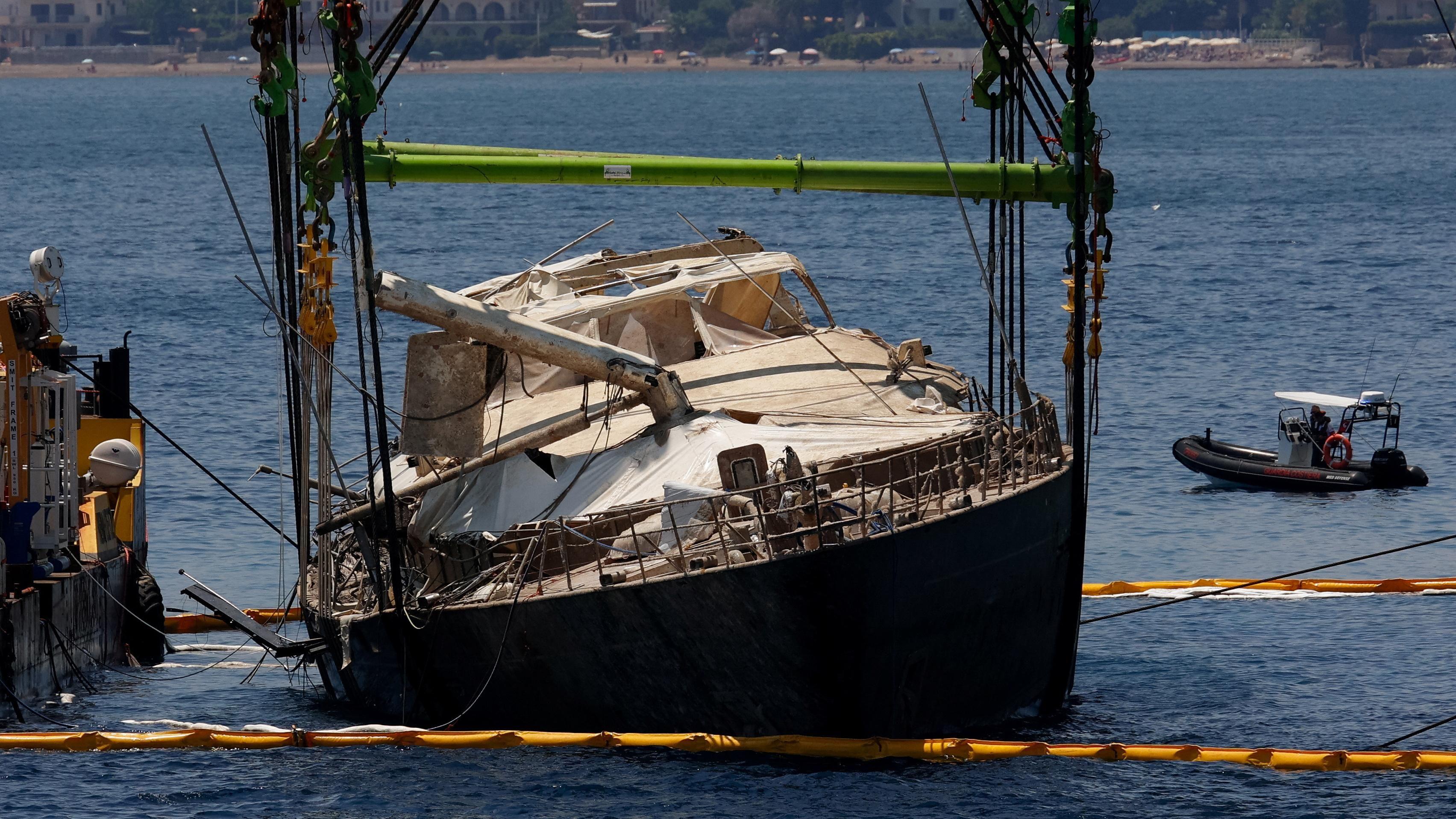 Sunken Bayesian superyacht raised from seabed near Sicily