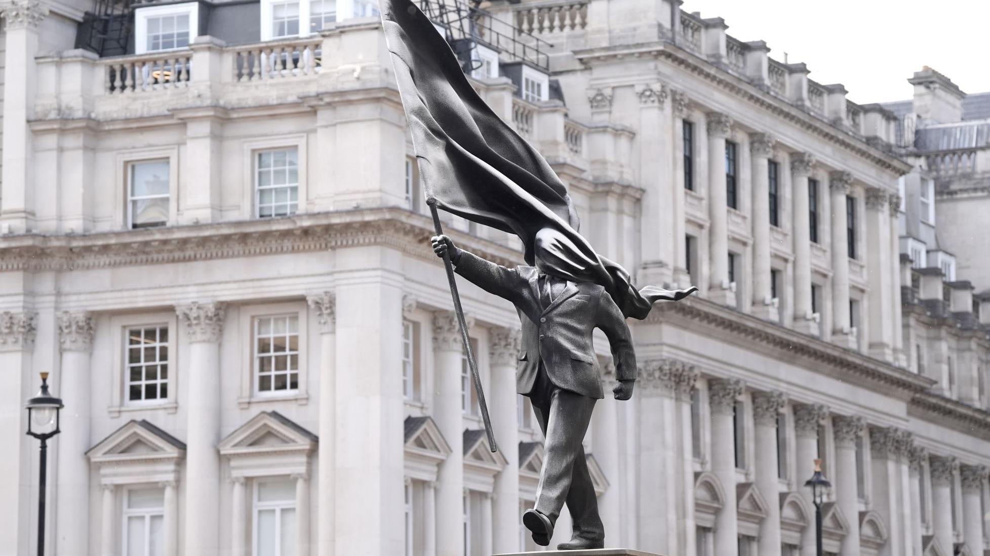 Statue with Banskys signature appears in London