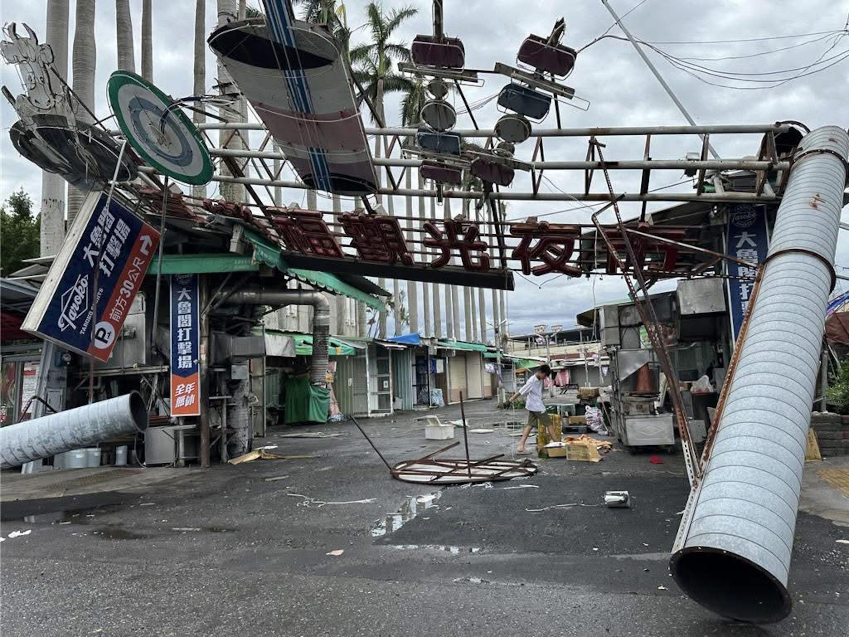 颱風「丹娜絲」7月6日登陸台灣嘉義縣