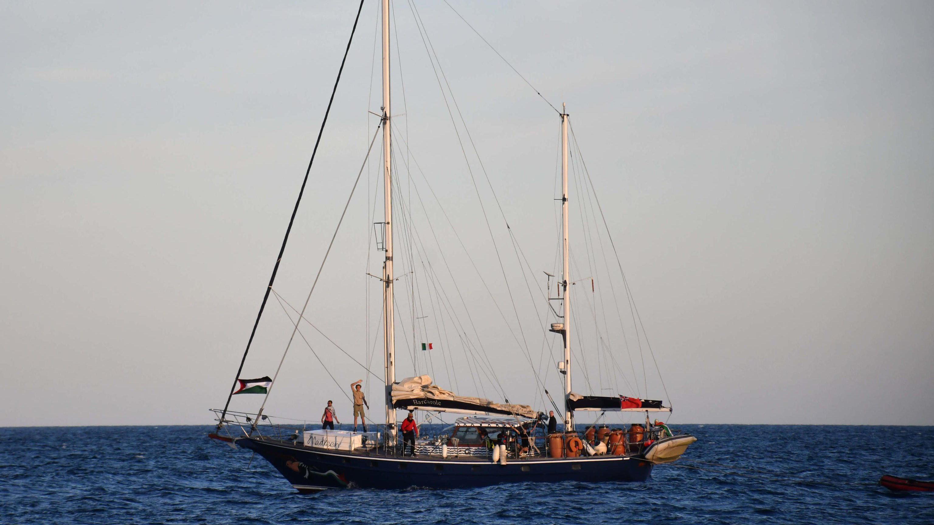 Israel warns it will stop aid flotilla heading for Gaza