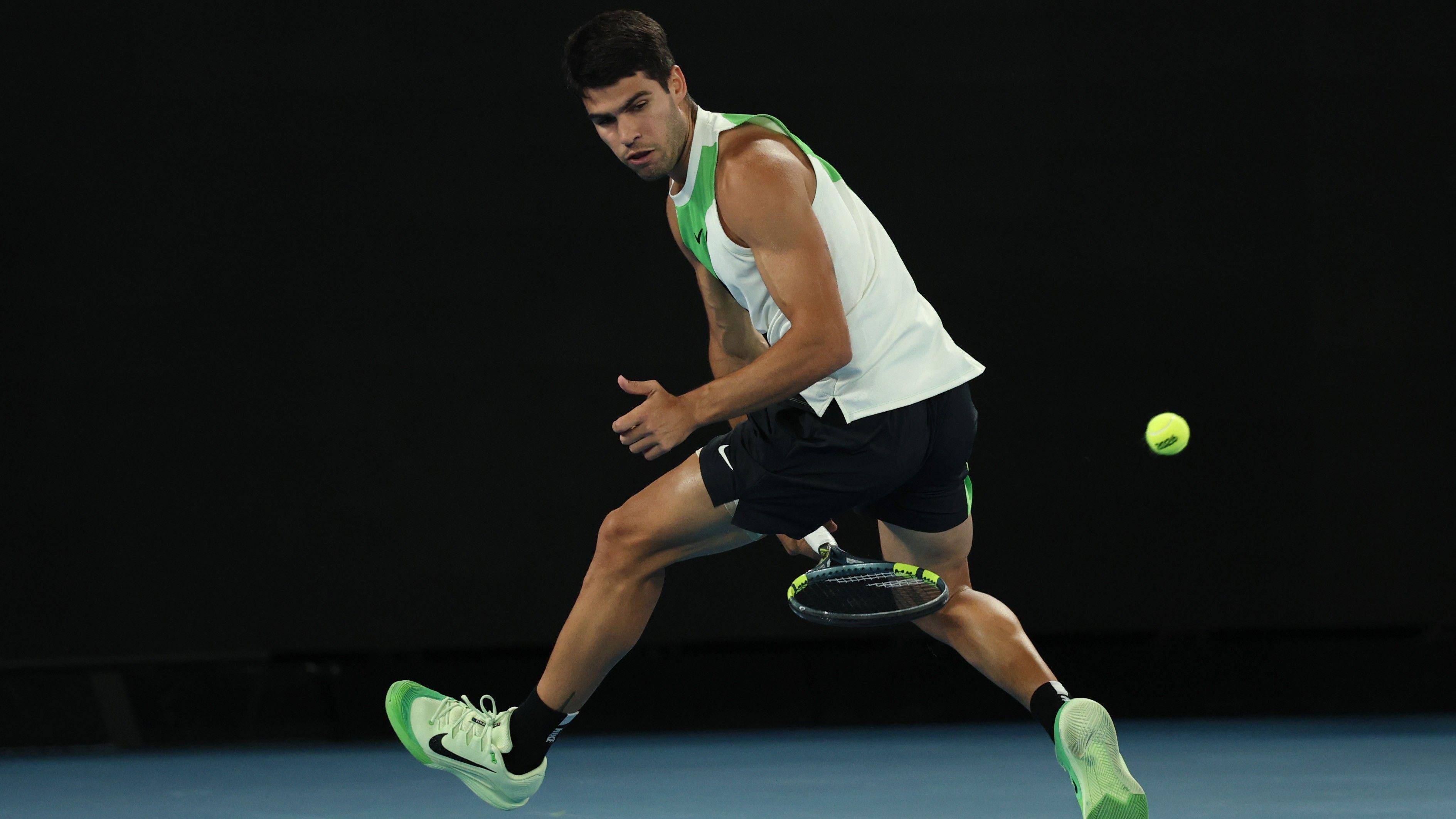 Australian Open final: Alcaraz wins second set to level against Djokovic